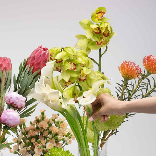 Boutique flower arrangements Mumbai