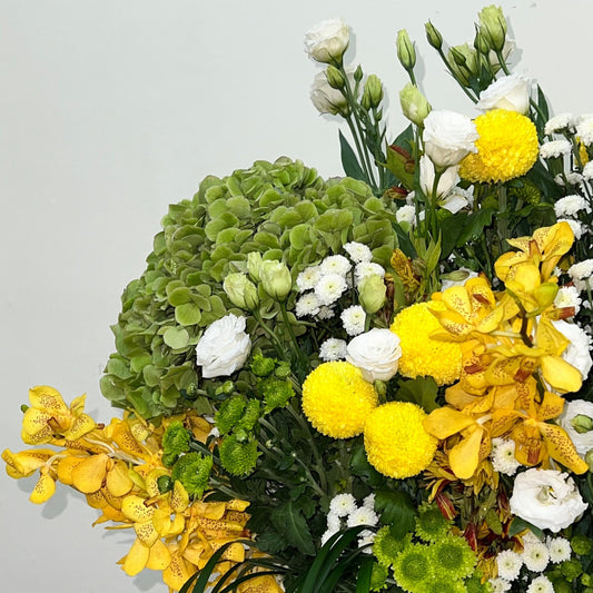 Luxury Bouquet Delivery in Mumbai 
